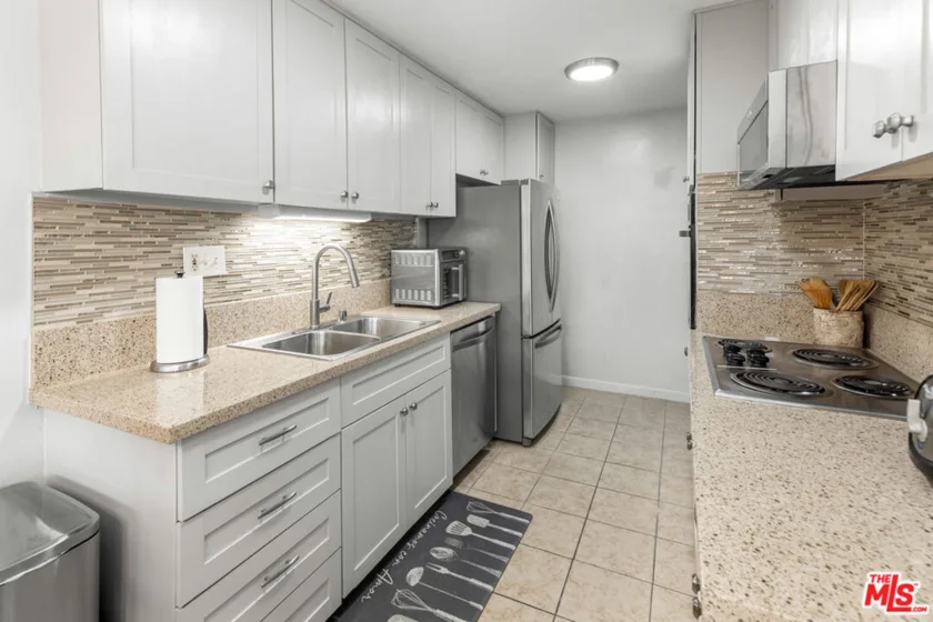 5950 Canterbury Drive #C209 photo 14
