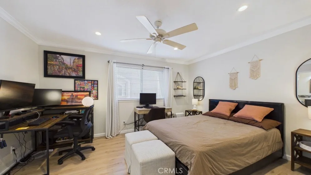 735 W California #102 photo 12