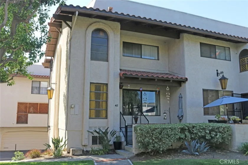 400 S Flower Street #41 photo 1