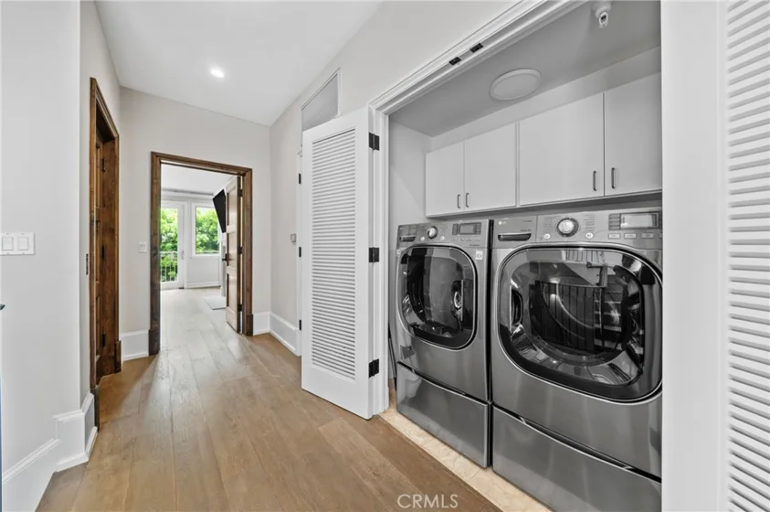 823 S Bundy Drive #110 photo 36