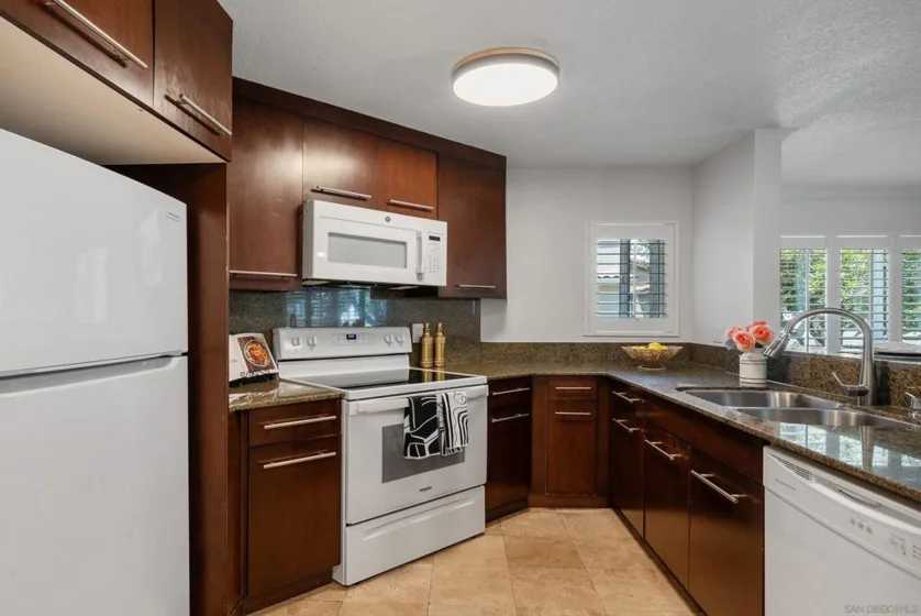 7597 Charmant Drive #Unit 904 photo 30
