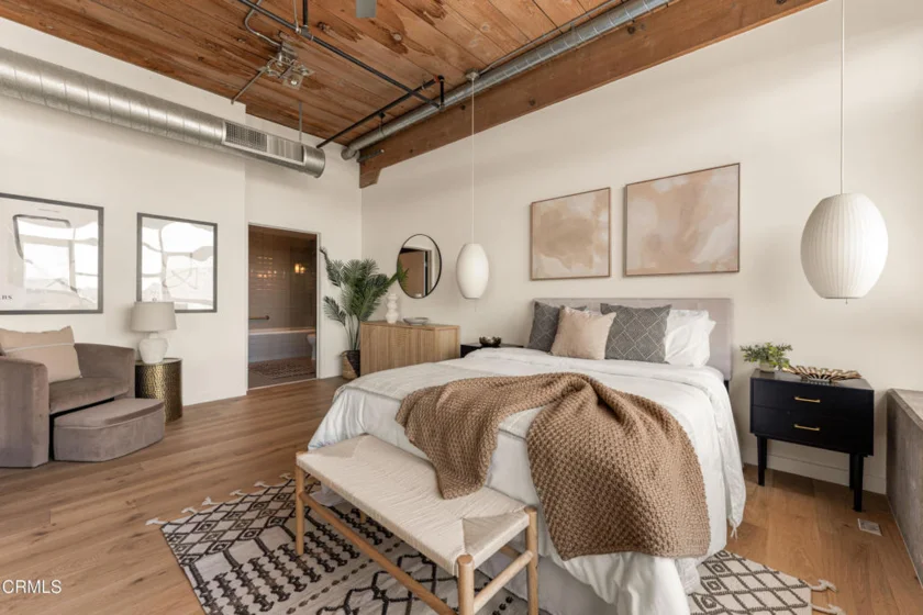 530 S Hewitt Street #455 photo 15