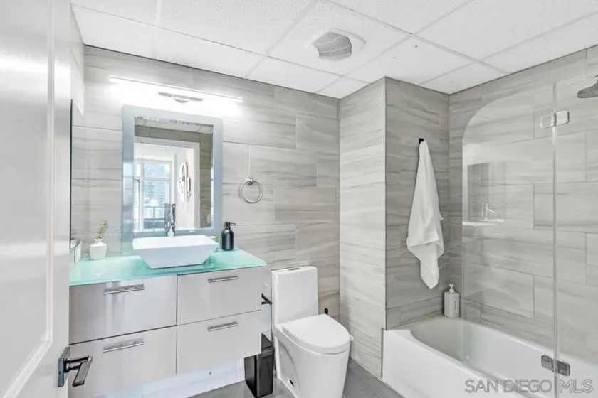 1080 Park Boulevard #701 photo 23