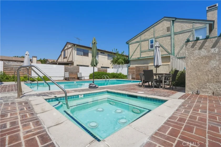 17221 Roscoe #11 photo 38