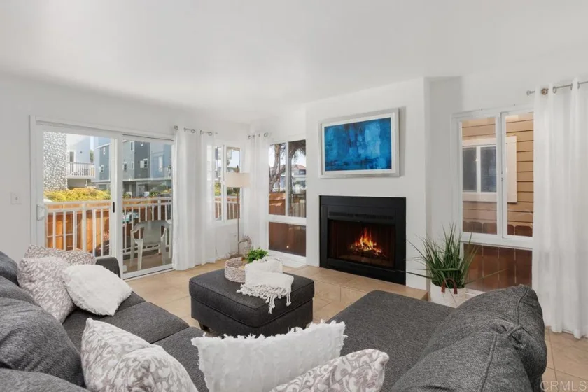 1112 S Pacific Street #B photo 2