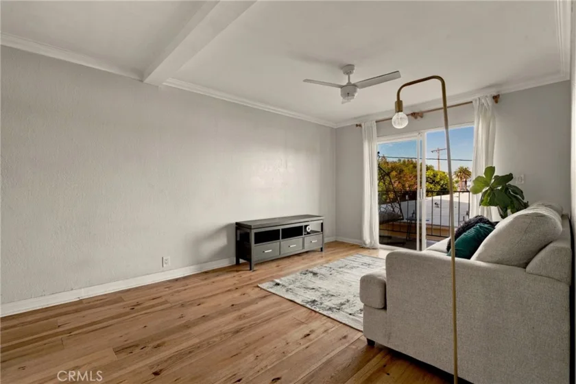 460 Golden Avenue #320 photo 14