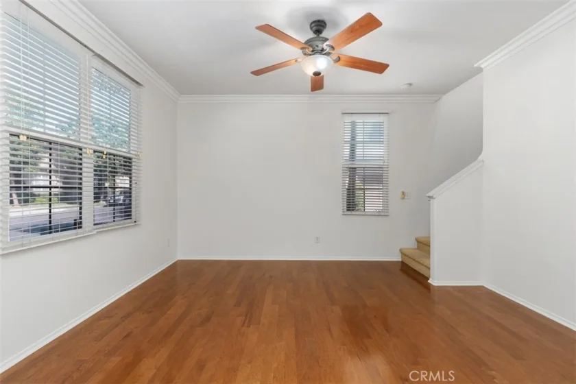 60 Avondale photo 2