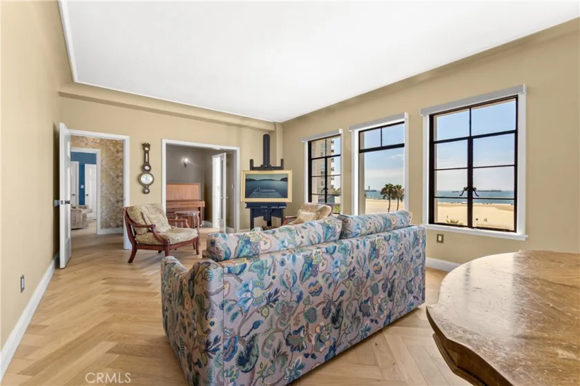 800 E Ocean Boulevard #201 photo 8