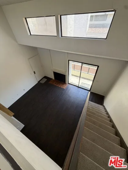 8221 Langdon Avenue #204 photo 2