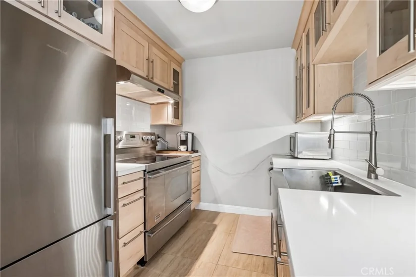328 S Miraleste Unit 207 photo 9