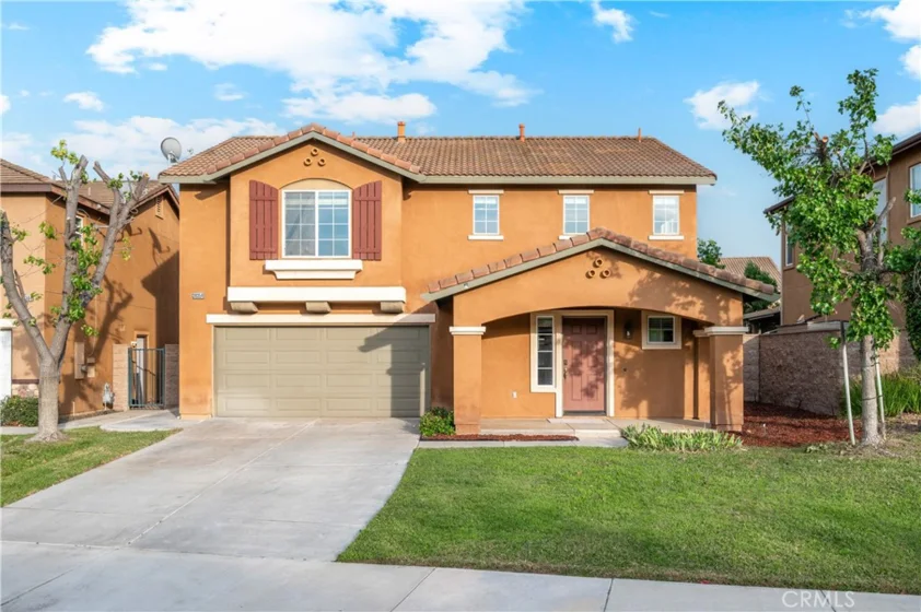 38354 Falcon Court photo 1