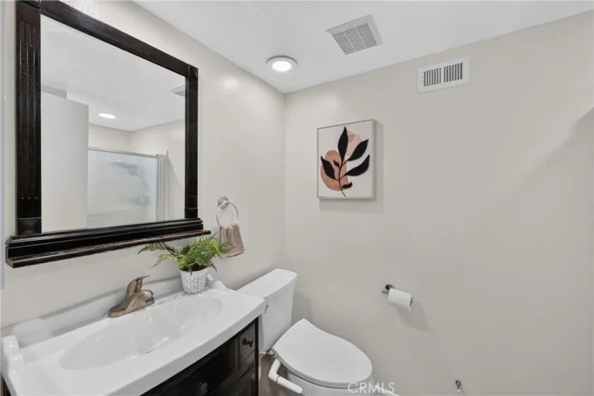 12 Ashwood photo 23