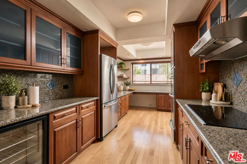 2950 Neilson Way #408 photo 5
