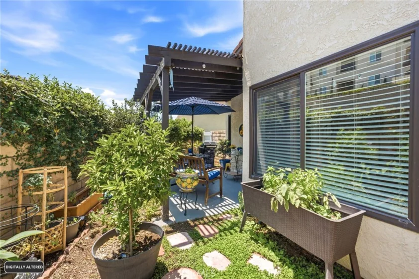 5050 Canyon Crest #18 photo 29