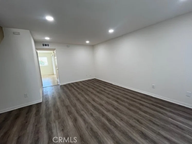 45 Golden Glen Street #75 photo 10