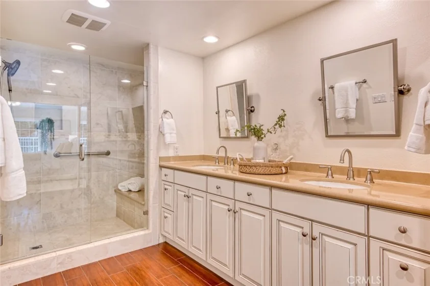 29305 Rue Fleurie photo 13