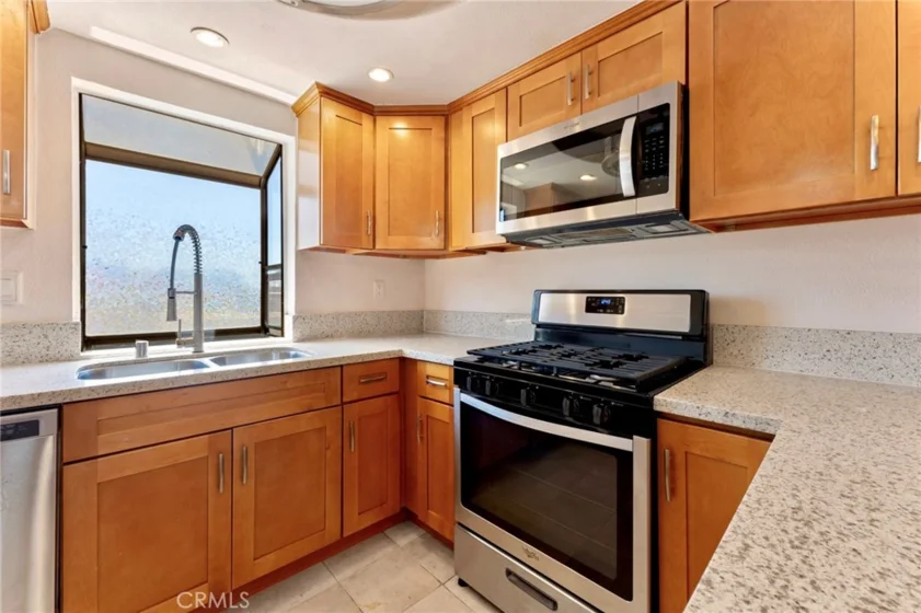 1509 Stanley #204 photo 18