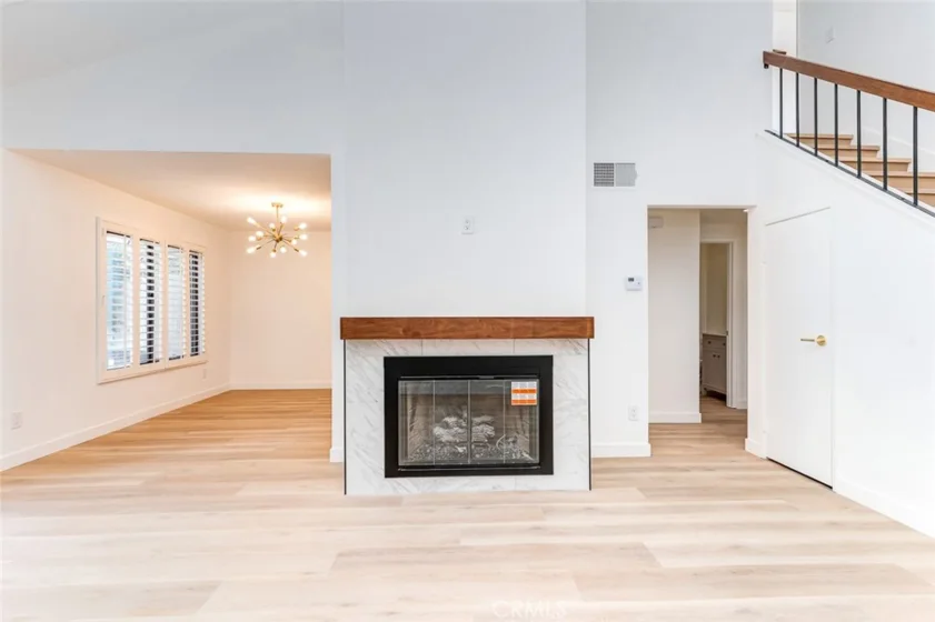 933 Creekside photo 4