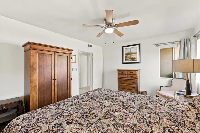 215 N Kenwood Street #303 photo 13