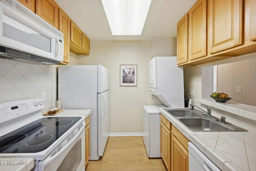 4900 Overland Avenue #167 photo 4
