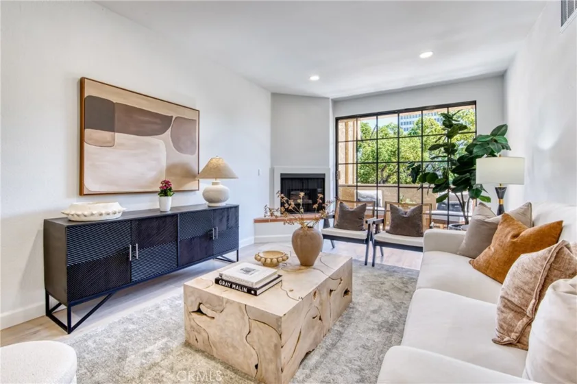221 S Oak Knoll Avenue #202 photo 6