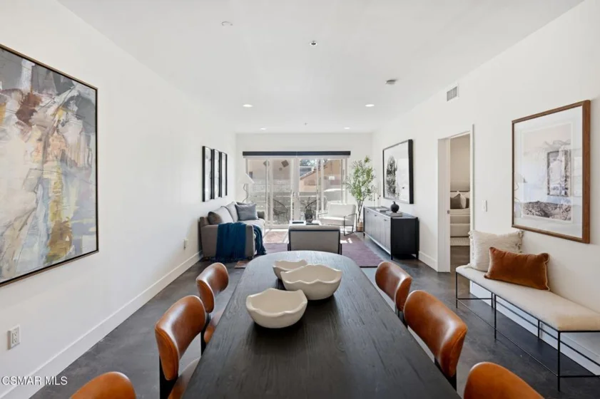 5016 Bakman Avenue #104 photo 9