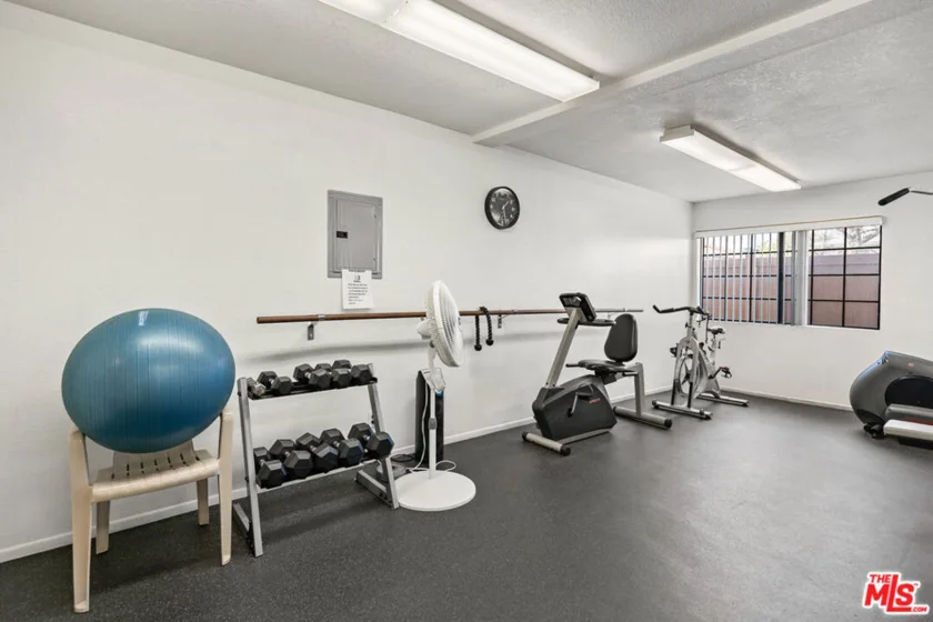 441 E San Jose Avenue #209 photo 34