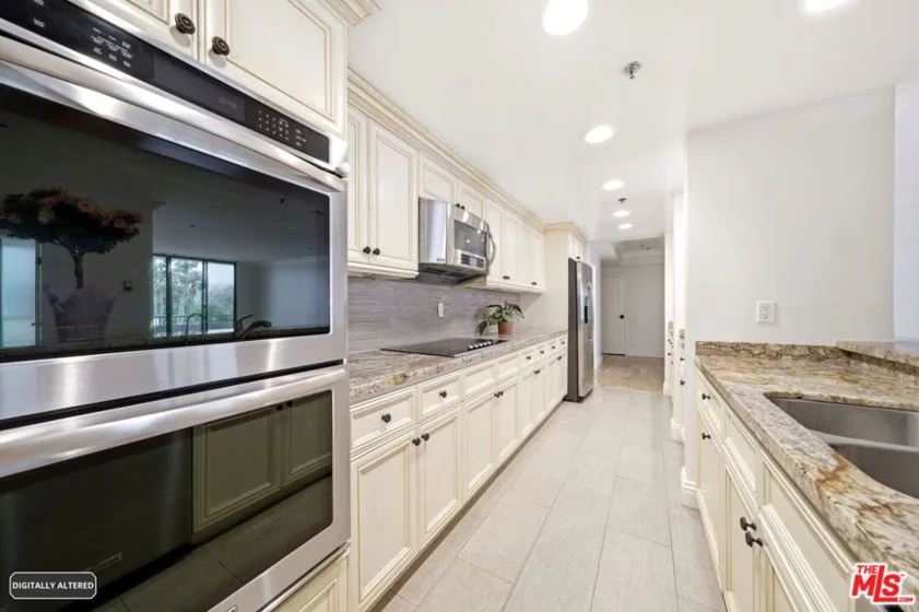 10660 Wilshire Boulevard #805 photo 24