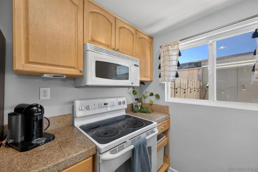 10376 Frank Lane photo 17