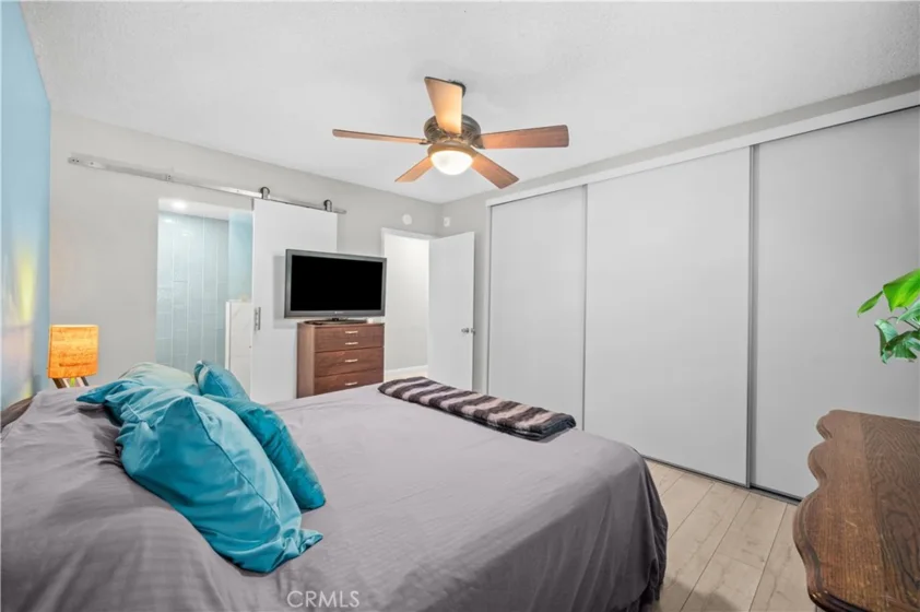 333 Junipero Avenue #1C photo 33
