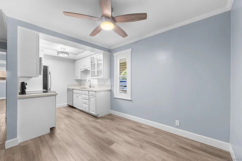 1740 Roosevelt #APT B photo 21