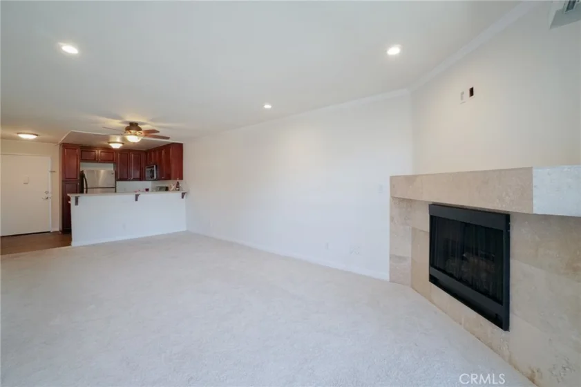 5510 Owensmouth Avenue #209 photo 6