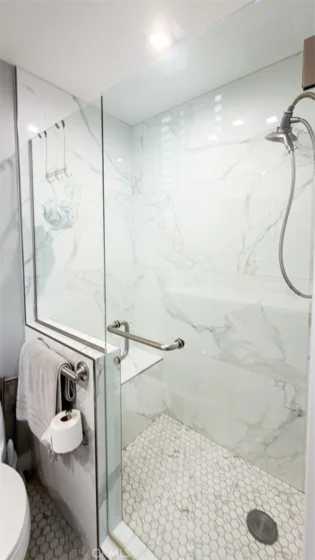 5201 Marina Pacifica S photo 19