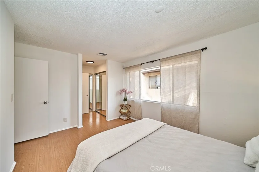1417 S Marguerita Avenue #10 photo 32