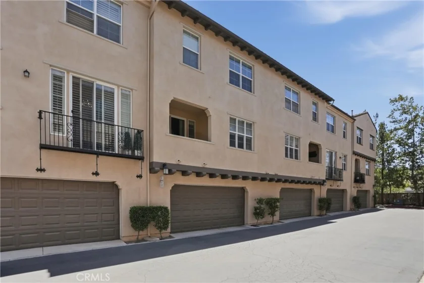 4428 Owens Street #103 photo 31