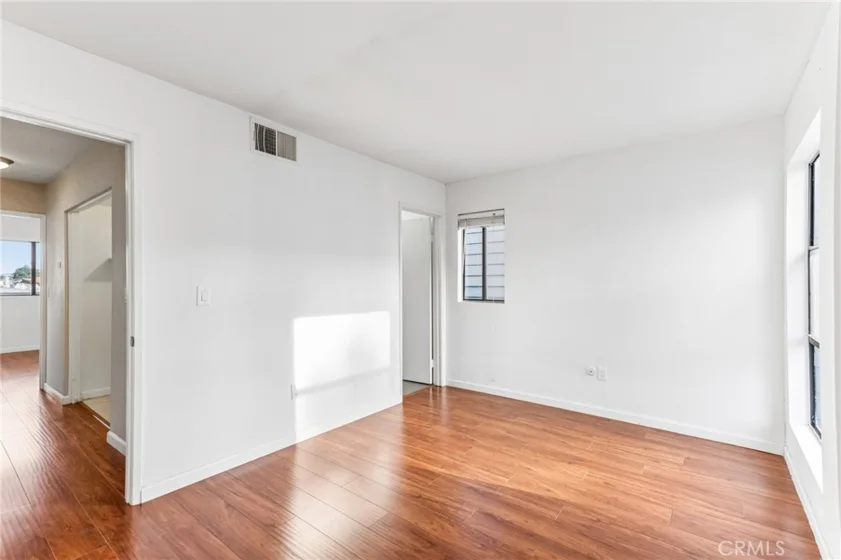 15113 Saticoy Street #25 photo 19