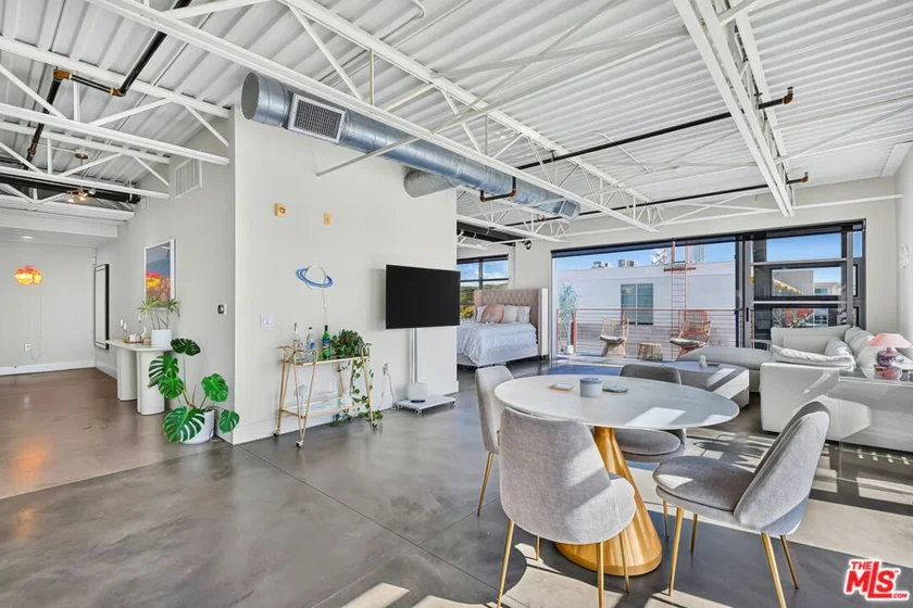 4141 Glencoe Avenue #511 photo 6