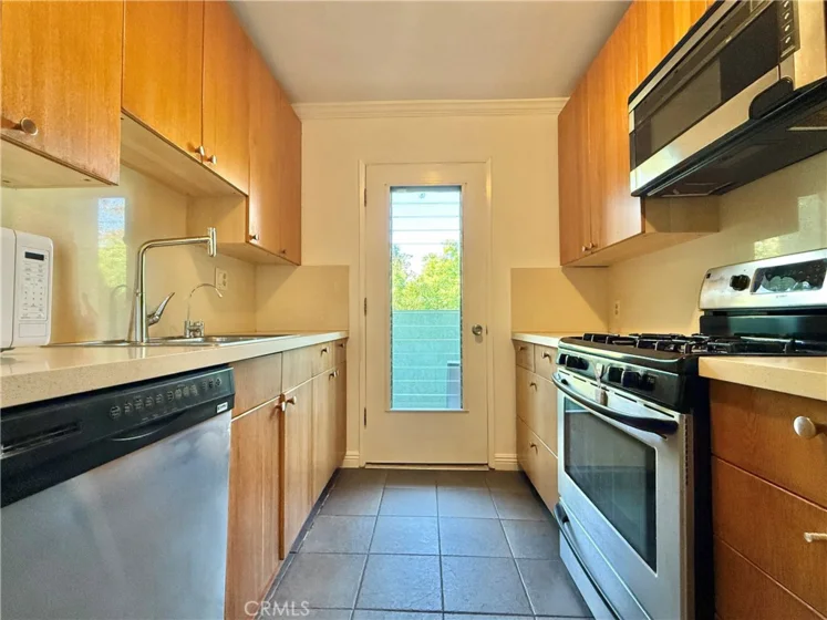 1317 12th Street #8 photo 11