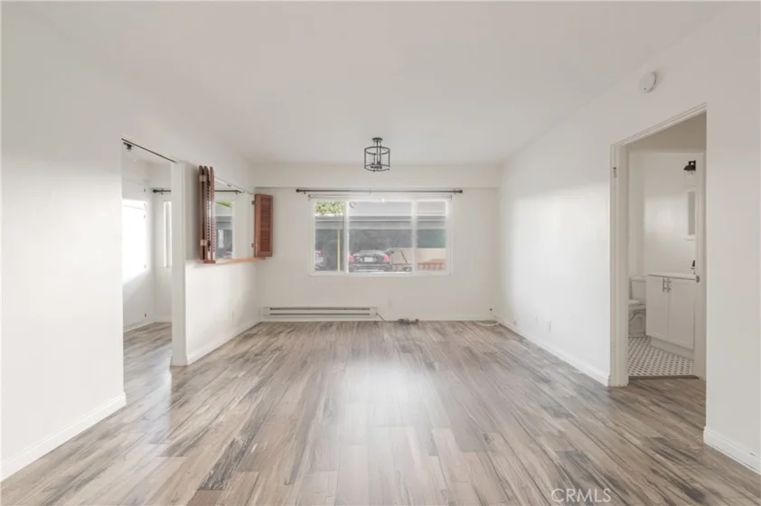 4579 Ambrose Avenue #4 photo 15