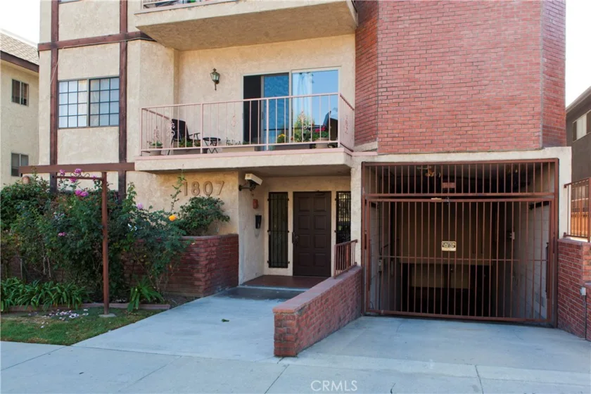 1807 Corinth Avenue #3 photo 1