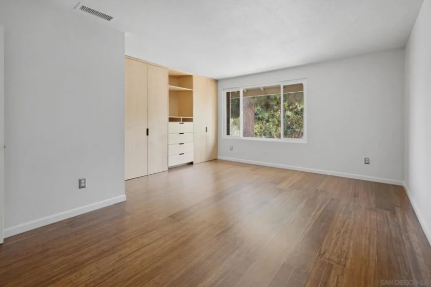 1612 Bridgeview Drive photo 30
