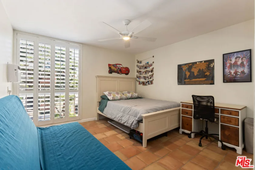 5625 Windsor Way #207 photo 21