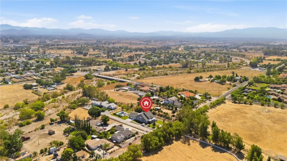 24940 Hayes photo 70