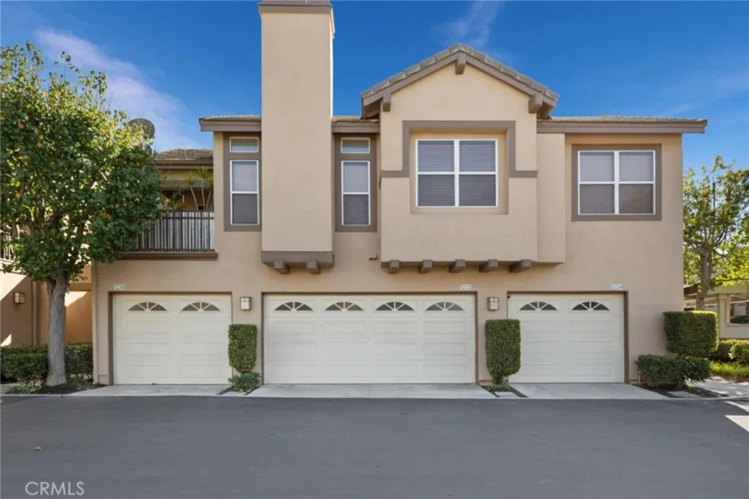 1232 S Country Glen Way photo 1