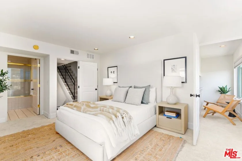 390 S Sepulveda Boulevard #409 photo 18