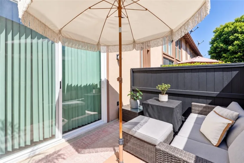 1048 Cabrillo Park Drive #A photo 23