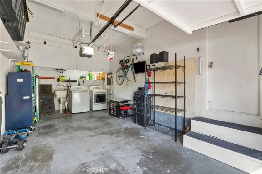 401 W 5th Street #1A photo 12