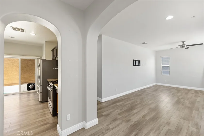 37330 Paseo Tulipa photo 5