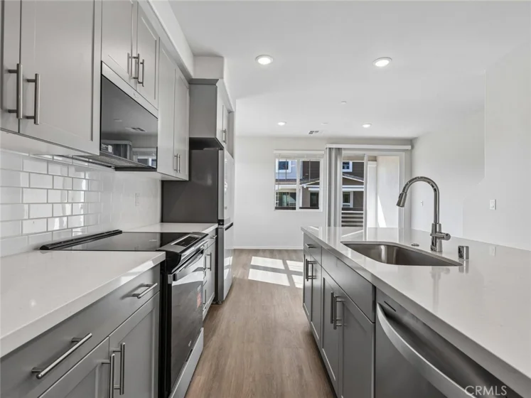 608 Lotus Drive photo 29