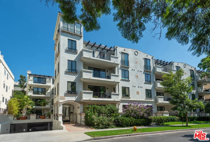 1530 Camden Avenue #PH3 photo 1